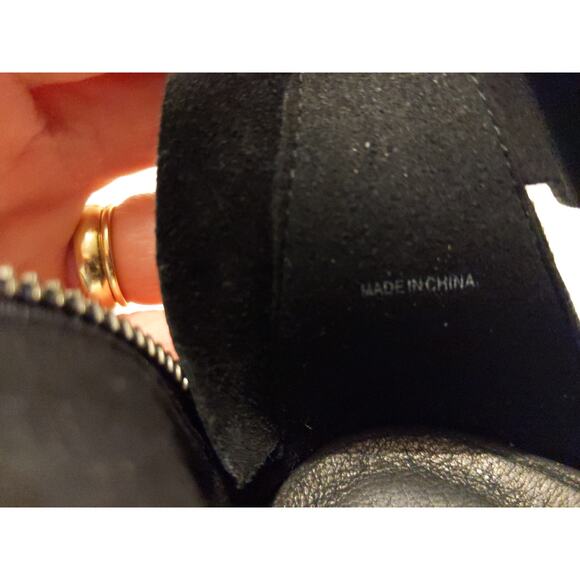 Eileen Fisher Women's 8.5 Black Sport Wedge Sandals Crossover Comfort NEW - Picture 11 of 11